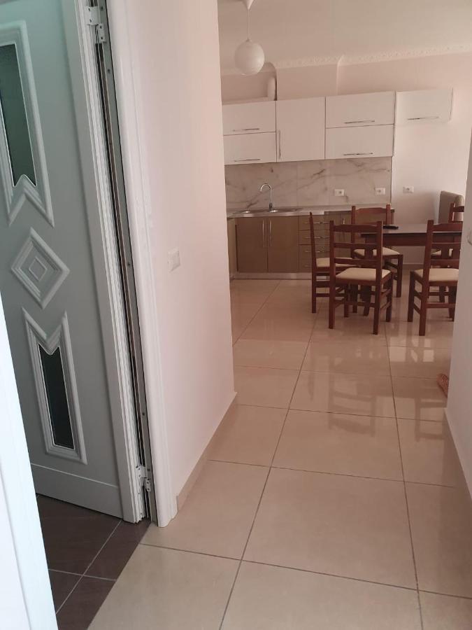 Xhulio Apartments ساراندا المظهر الخارجي الصورة