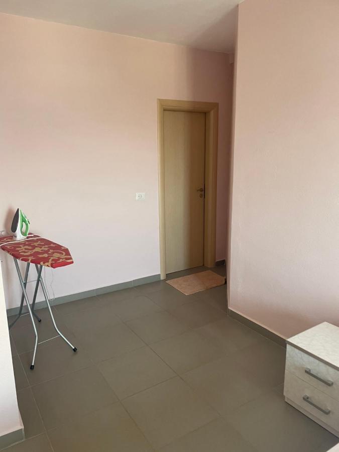 Xhulio Apartments ساراندا المظهر الخارجي الصورة