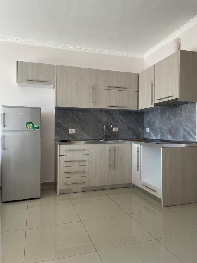 Xhulio Apartments ساراندا المظهر الخارجي الصورة
