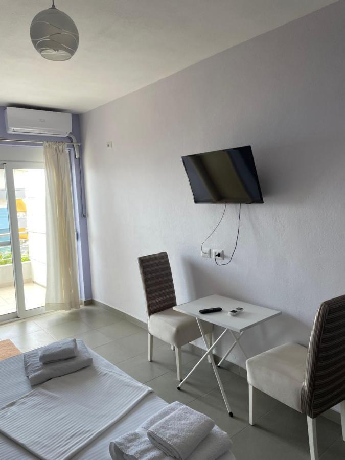 Xhulio Apartments ساراندا المظهر الخارجي الصورة