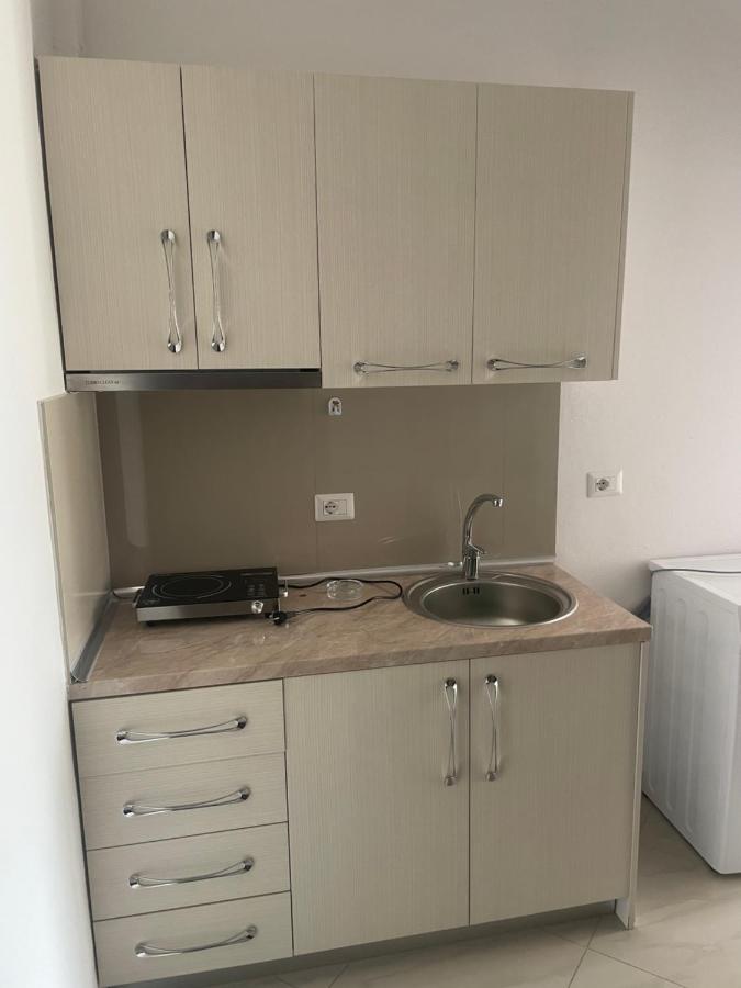 Xhulio Apartments ساراندا المظهر الخارجي الصورة