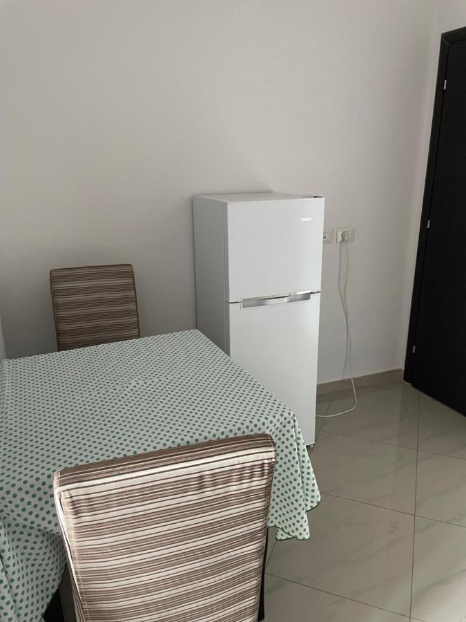 Xhulio Apartments ساراندا المظهر الخارجي الصورة