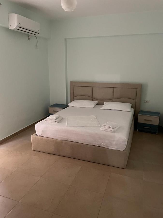 Xhulio Apartments ساراندا المظهر الخارجي الصورة