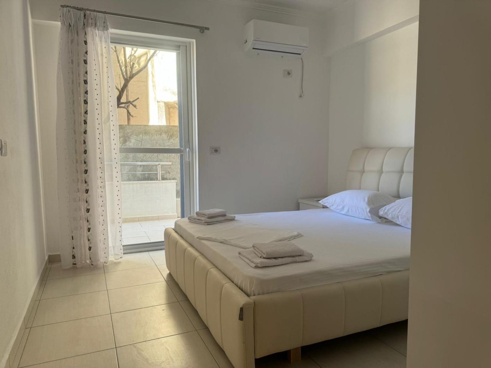 Xhulio Apartments ساراندا المظهر الخارجي الصورة